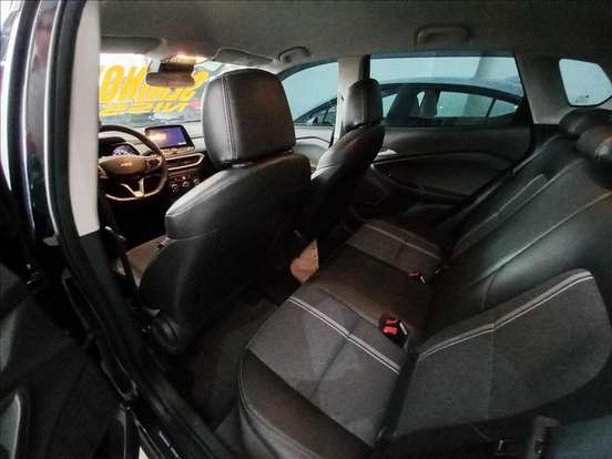 CHEVROLET-TRACKER-2022