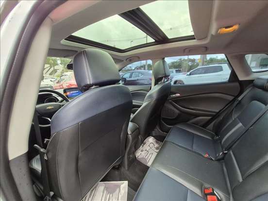 CHEVROLET-TRACKER-2023