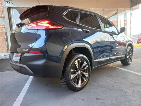 CHEVROLET-TRACKER-2024
