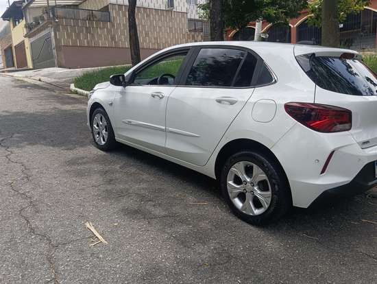 CHEVROLET-ONIX-2020