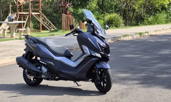 DAFRA CRUISYM 300 