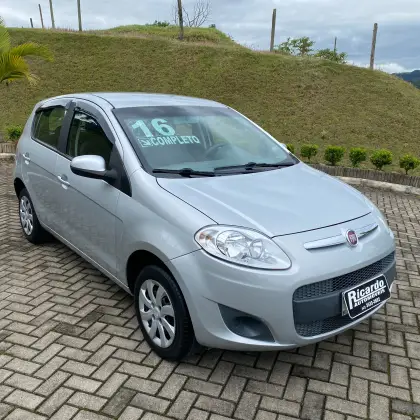 FIAT PALIO 1.0 MPI ATTRACTIVE 8V FLEX 4P MANUAL FIAT PALIO 1.0 MPI ATTRACTIVE 8V FLEX 4P MANUAL