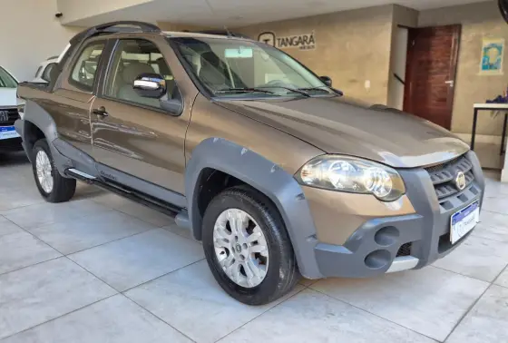 FIAT STRADA 1.8 MPI ADVENTURE CD 16V FLEX 2P MANUAL