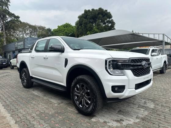 FORD RANGER 2.0 TURBO DIESEL CD BLACK 4X2 AUTOMÁTICO
