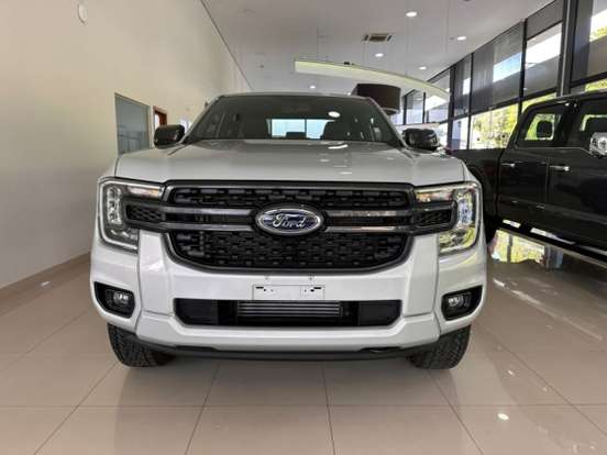 FORD-RANGER-2.0 TURBO DIESEL CD BLACK 4X2 AUTOMÁTICO FORD-RANGER-2025