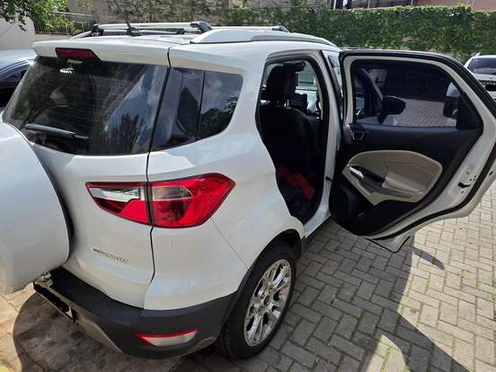 FORD-ECOSPORT-2.0 DIRECT FLEX TITANIUM AUTOMÁTICO FORD-ECOSPORT-2017