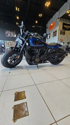 HARLEY-DAVIDSON SPORTSTER S 