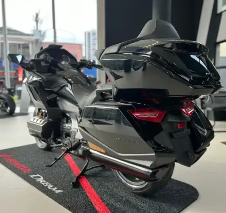 HONDA-GL 1800 GOLD WING TOUR-2023
