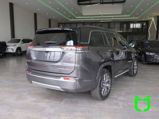 JEEP-COMMANDER-2025