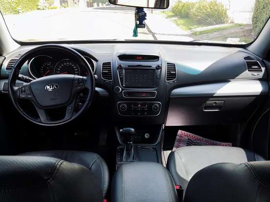 KIA-SORENTO-2.4 16V GASOLINA EX AUTOMÁTICO KIA-SORENTO-2014