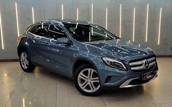 MERCEDES-BENZ-GLA 200-1.6 CGI VISION 16V TURBO FLEX 4P AUTOMÁTICO MERCEDES-BENZ-GLA 200-2015