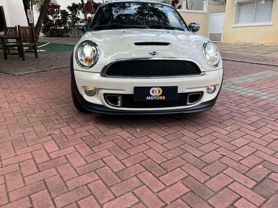 MINI-COOPER-2012