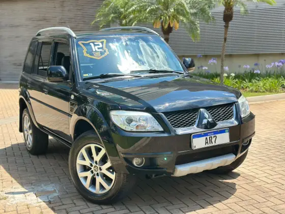 MITSUBISHI PAJERO TR4 2.0 4X4 16V 140CV FLEX 4P AUTOMÁTICO