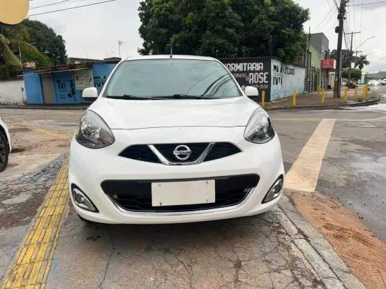 NISSAN MARCH 1.6 SL 16V FLEX 4P MANUAL