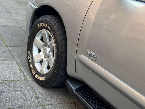 NISSAN-ARMADA-5.6 LE 4X4 V8 32V GASOLINA 4P AUTOMÁTICO NISSAN-ARMADA-2006