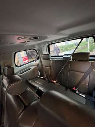 NISSAN-ARMADA-2006