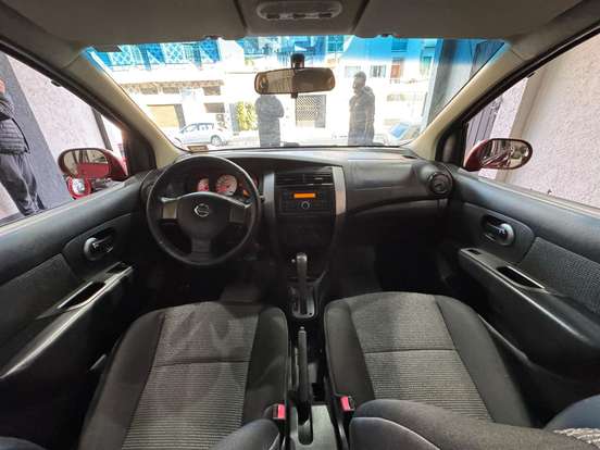 NISSAN-LIVINA-1.8 S 16V FLEX 4P AUTOMÁTICO NISSAN-LIVINA-2014
