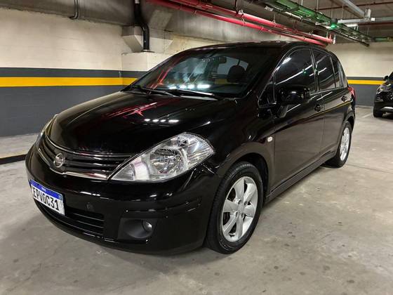 NISSAN TIIDA 1.8 SL 16V FLEX 4P AUTOMÁTICO