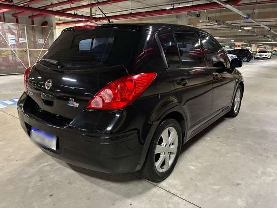 NISSAN-TIIDA-1.8 SL 16V FLEX 4P AUTOMÁTICO NISSAN-TIIDA-2010