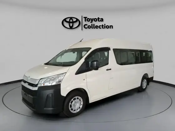 TOYOTA HIACE 2.8 D-4D TURBO DIESEL MINIBUS 15+1 DX AUTOMÁTICO