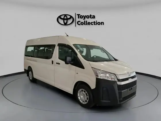 TOYOTA HIACE 2.8 D-4D TURBO DIESEL MINIBUS 15+1 DX AUTOMÁTICO TOYOTA HIACE 2.8 D-4D TURBO DIESEL MINIBUS 15+1 DX AUTOMÁTICO