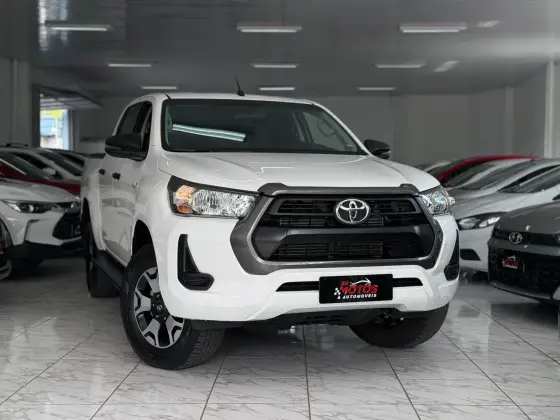 TOYOTA HILUX 2.8 D-4D TURBO DIESEL CD POWER PACK 4X4 AUTOMÁTICO