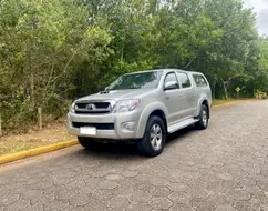 TOYOTA HILUX 3.0 SRV 4X4 CD 16V TURBO INTERCOOLER DIESEL 4P AUTOMÁTICO TOYOTA HILUX 3.0 SRV 4X4 CD 16V TURBO INTERCOOLER DIESEL 4P AUTOMÁTICO