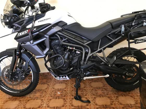 TRIUMPH TIGER 800 XCX 