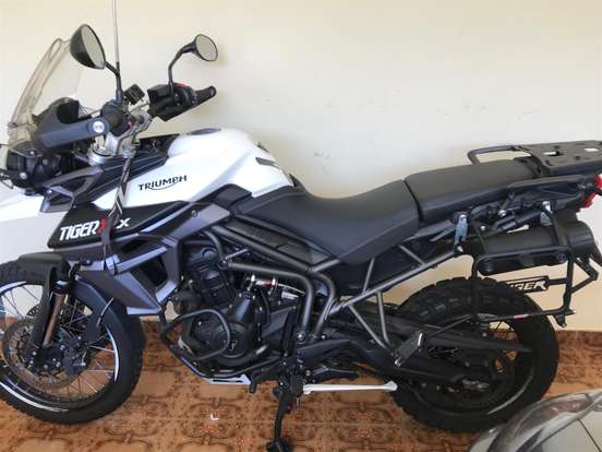 TRIUMPH-TIGER 800 XCX TRIUMPH-TIGER 800 XCX-2016