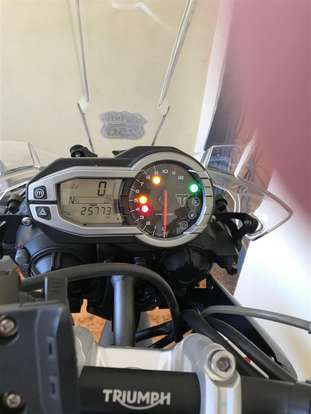 TRIUMPH-TIGER 800 XCX-2016