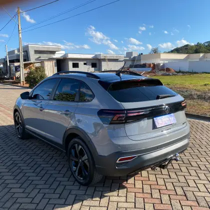 VOLKSWAGEN NIVUS 1.0 200 TSI TOTAL FLEX HIGHLINE AUTOMÁTICO