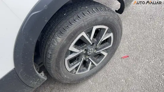 VOLKSWAGEN-SAVEIRO-2024