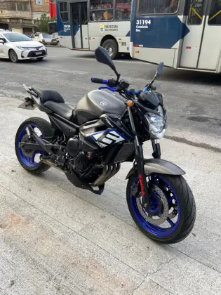 YAMAHA XJ6 N ABS 