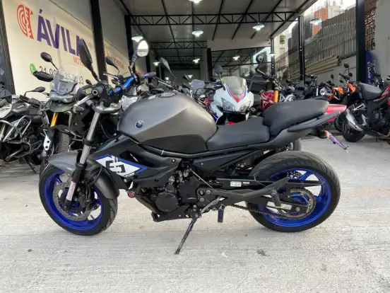 YAMAHA-XJ6 N ABS-2014