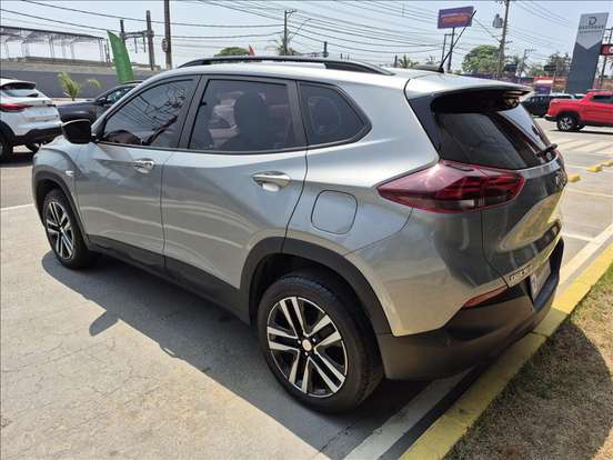 CHEVROLET-TRACKER-2023