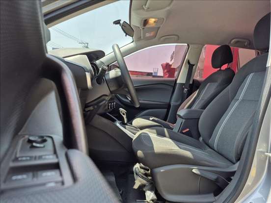 CHEVROLET-TRACKER-2023