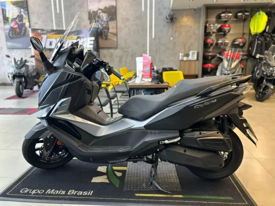 DAFRA CRUISYM 300 
