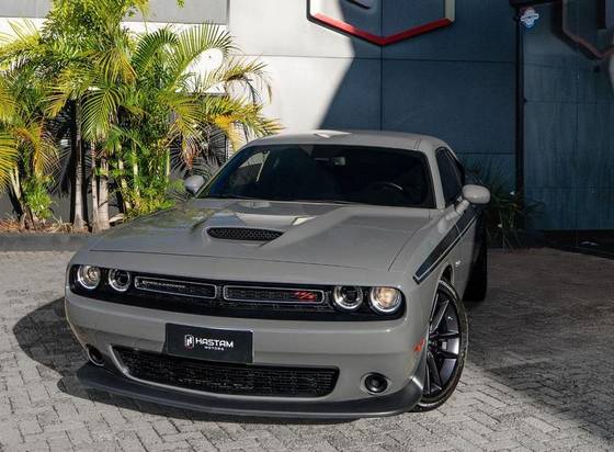 Dodge Challenger a partir de 1988: Carros usados, seminovos e novos
