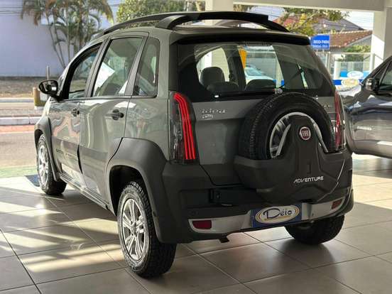 FIAT-IDEA-1.8 MPI ADVENTURE 16V FLEX 4P AUTOMATIZADO FIAT-IDEA-2014