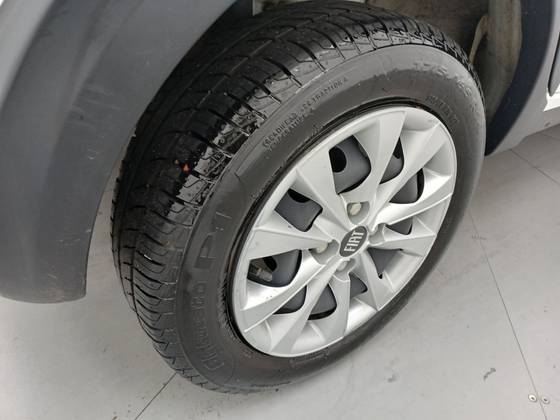 /en/city/cate-car-used-car/fiat-mobi-2023-1-0-evo-flex-like-manual-43484012738577408/-14