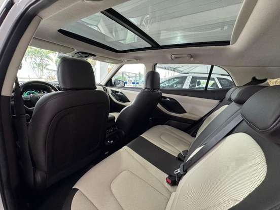 HYUNDAI-CRETA-2.0 FLEX ULTIMATE AUTOMÁTICO HYUNDAI-CRETA-2022
