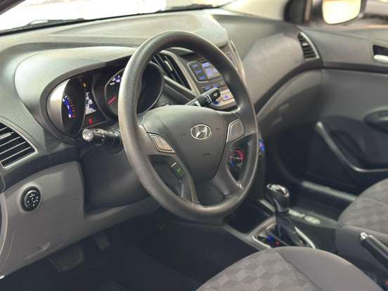 HYUNDAI-HB20S-2017