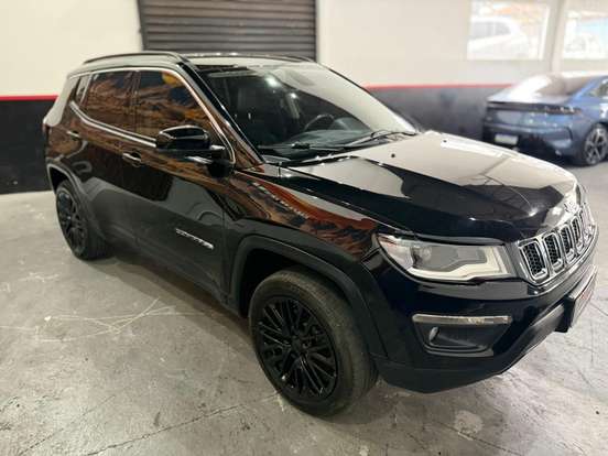 JEEP-COMPASS-2.0 16V DIESEL LONGITUDE 4X4 AUTOMÁTICO JEEP-COMPASS-2017