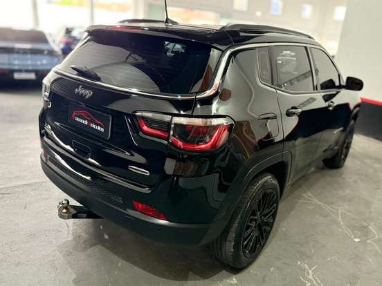 JEEP-COMPASS-2.0 16V DIESEL LONGITUDE 4X4 AUTOMÁTICO JEEP-COMPASS-2017