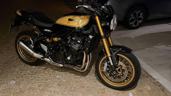 KAWASAKI Z900RS R EDITION 
