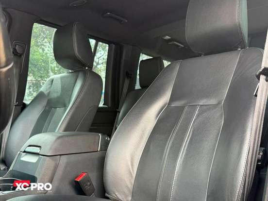 LAND ROVER-DISCOVERY 4-3.0 S 4X4 V6 24V BI-TURBO DIESEL 4P AUTOMÁTICO LAND ROVER-DISCOVERY 4-2014