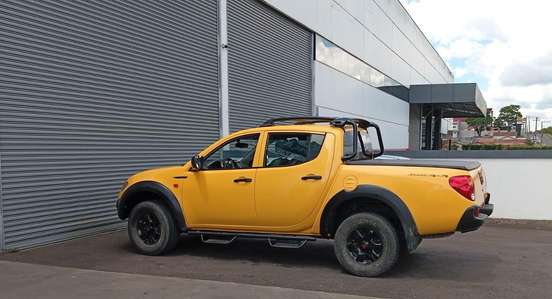 MITSUBISHI-L200 SAVANA-2015