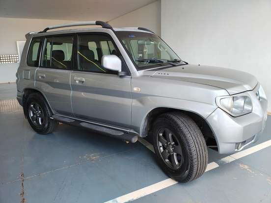 MITSUBISHI-PAJERO TR4-2008