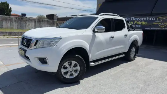 NISSAN FRONTIER 2.3 16V TURBO DIESEL LE CD 4X4 AUTOMÁTICO NISSAN FRONTIER 2.3 16V TURBO DIESEL LE CD 4X4 AUTOMÁTICO