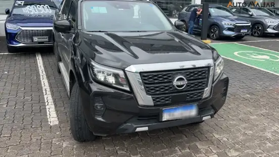 NISSAN-FRONTIER-2024